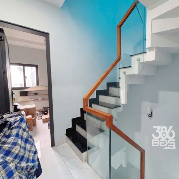 Nhà hẻm quốc lộ 1A, Bình Hưng Hòa A dt 26,8m2 2 lầu 3pn 2wc giá 3,67 tỷ-3