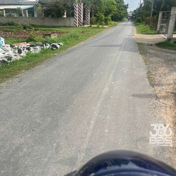 Bán đất thổ + lúa ,mặt tiền đường nhựa xã Đức Lập Hạ , dt 1500m2 ( 288m2 thổ ) giá 4,4 tỷ-1