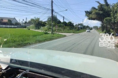 Bán lô đất thổ cư đường đá xanh xe oto xã Hiệp Hòa, huyện Đức Hòa dt 200m2 giá 650tr