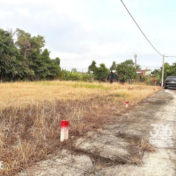 Bán 8 lô thổ cư xã Mỹ Lộc, Cần Giuộc dt 103.5m2 giá 860 triệu / lô-2