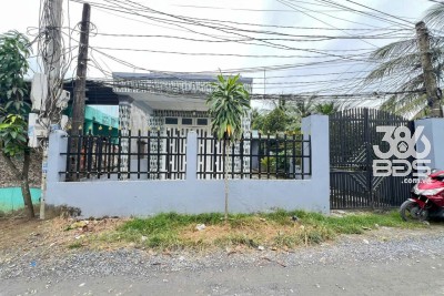 Nhả hẻm sân rộng xã Hựu Thạnh, Đức Hòa tdt 142m2 2pn , 2wc giá 1,4 tỷ