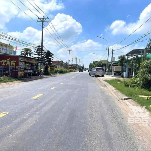 Bán đất mặt tiền 833B, xã Phước Vân, Cần Đước dt 540m2 ( có 300m2 thổ ) giá 5,5 tỷ-4