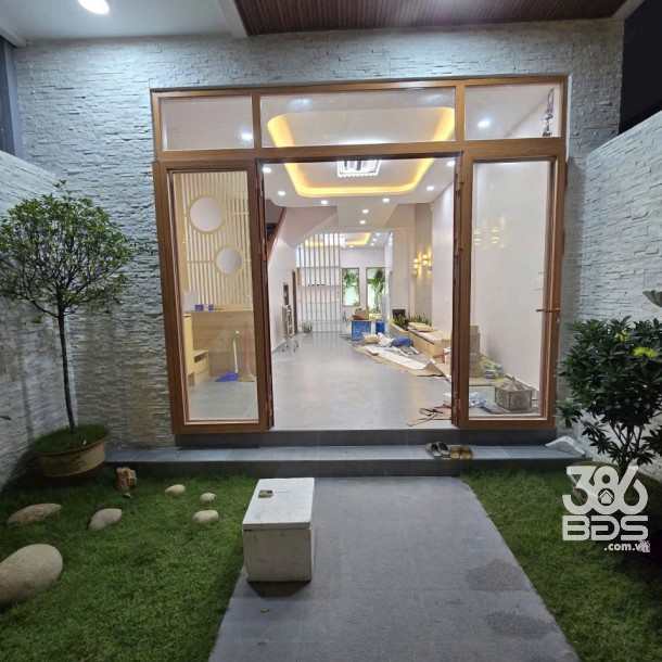 Bán nhà / Kênh Tham Lương, Bình Hưng Hòa dt 100m2 4 lầu 6pn, 6wc giá 10,5 tỷ-2