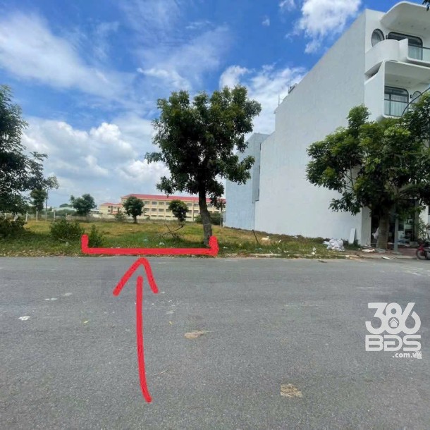 Bán nền thổ cư đường số 15 , KDC 135, thị trấn Bến Lức giá giảm còn 3,05 tỷ-1