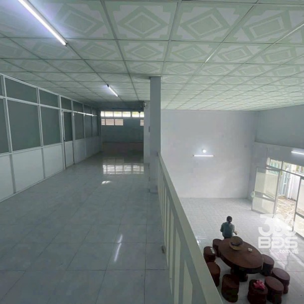 Bán 3 nhà xưởng nhỏ liền kề xã An Thạnh , Bến Lức tdt 850m2 ( có 300m2 thổ) giá 6,5 tỷ-8