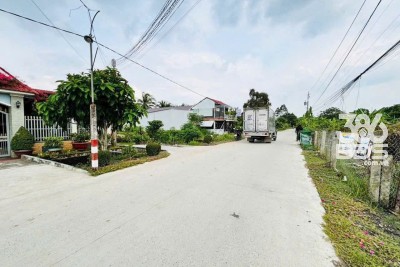 Bán đất 2 mặt tiền đường Tám Thăng, xã Thạnh Đức dt 234m2 full thổ giá giảm còn 2,8 tỷ