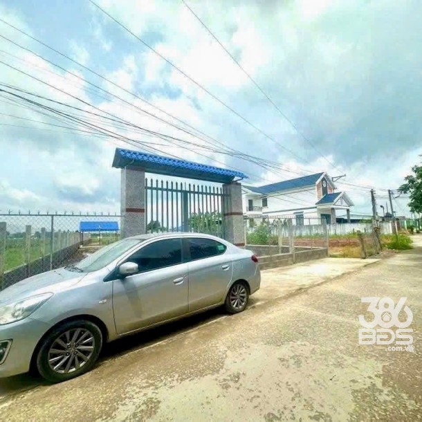 Bán đất khuôn viên nhà vườn ấp 3 , xã Thạnh Đức tdt 1170m2 ( có 150m2 thổ) giá 2,6 tỷ-2