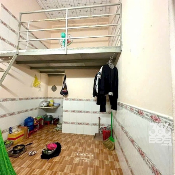 Bán dãy trọ 10 phòng đang cho thuê kín ở kp8 thị trấn Bến Lức tdt 200m2 full thổ giá 3,2 tỷ-3