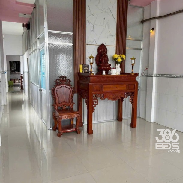 Bán nhà mặt tiền tl 826 , xã Long Hòa , Cần Đước dt 100m2 , 1 lầu , 3pn , 2wc giá 4,9 tỷ-6