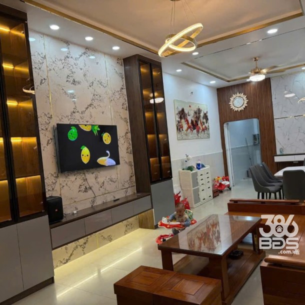 Bán nhà mặt tiền tl 826 , xã Long Hòa , Cần Đước dt 100m2 , 1 lầu , 3pn , 2wc giá 4,9 tỷ-9