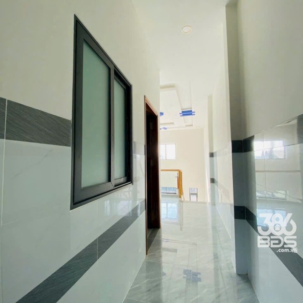 Bán nhà mới xây ở xã Long Định , Cần Đước dt 100m2 , 1 lửng , 3pn, 2wc giá 2,15 tỷ-5