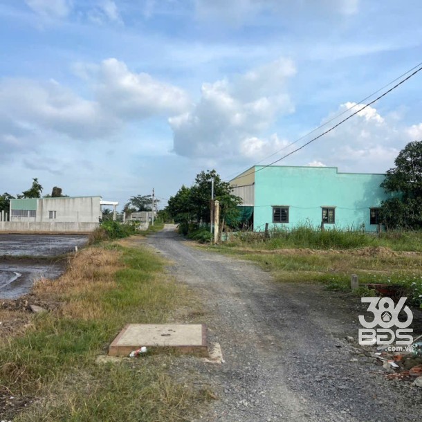 Bán 2 lô thổ cư đường xe oto sau chợ Hòa Khánh Nam, Đức Hòa dt 195m2 giá 800 triệu /1 lô-2
