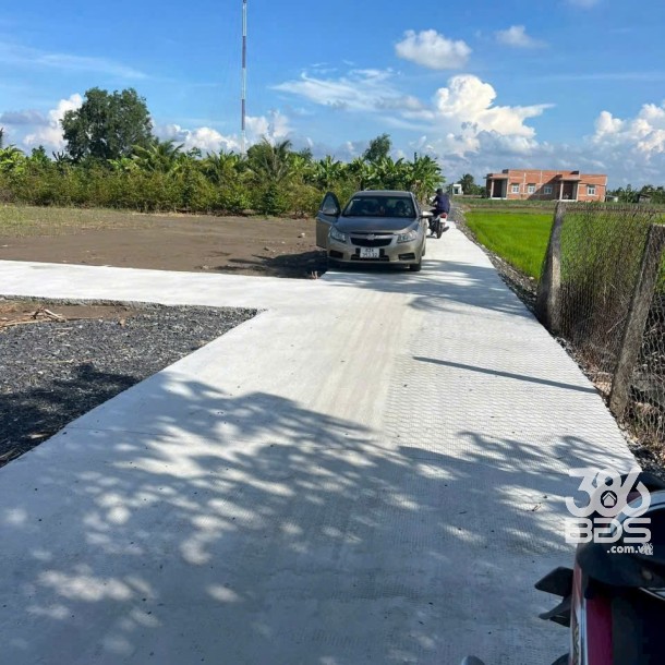 Bán nền thổ cư góc 2 mặt tiền xã Phước Vân , Cần Đước dt 132m2 giá 820 triệu-2