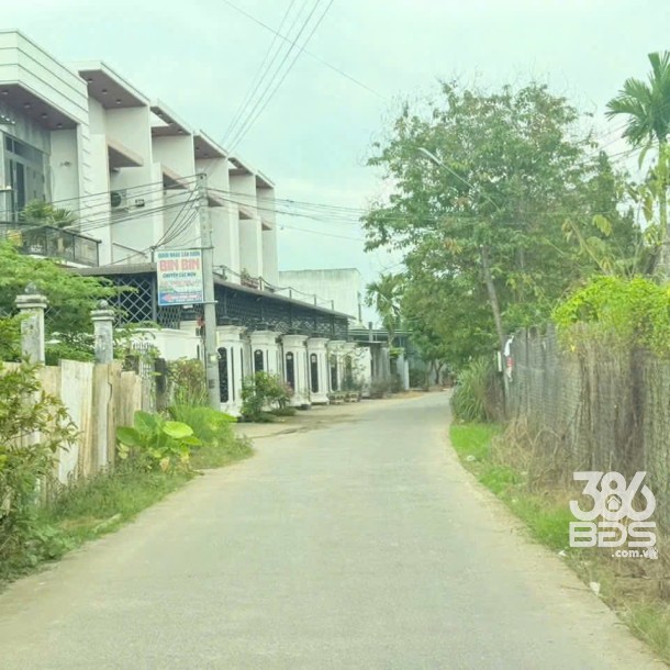 Bán đất thổ cư đường beton 4m  xã Phước Lợi , Bến Lức dt 200m2 hướng đông nam giá 2,1 tỷ-1