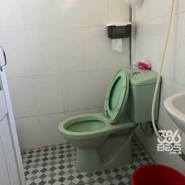 Bán nhà mt Nguyễn Văn Tuôi , thị trấn Bến Lức dt 142m2 ( có 56,5m2 thổ) 1 lầu 2pn 2wc giá 4 tỷ-1