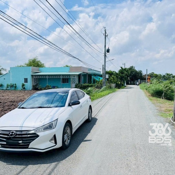 Bán 2 lô thổ cư mt đường Nguyễn Thị Lầu, xã Quê Mỹ Thạnh, Tân Trụ dt 199m2 giá 950 triệu 1 lô-4