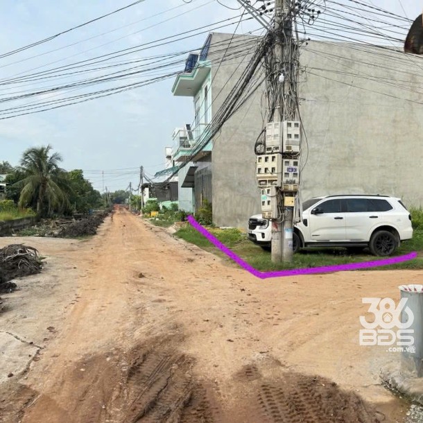 Bán đất thổ góc 2 mặt tiền đường beton xe tải , xã Tân Bửu dt 200m2 giá 3,7 tỷ-2