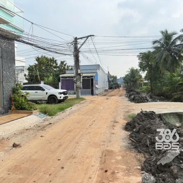 Bán đất thổ góc 2 mặt tiền đường beton xe tải , xã Tân Bửu dt 200m2 giá 3,7 tỷ-3