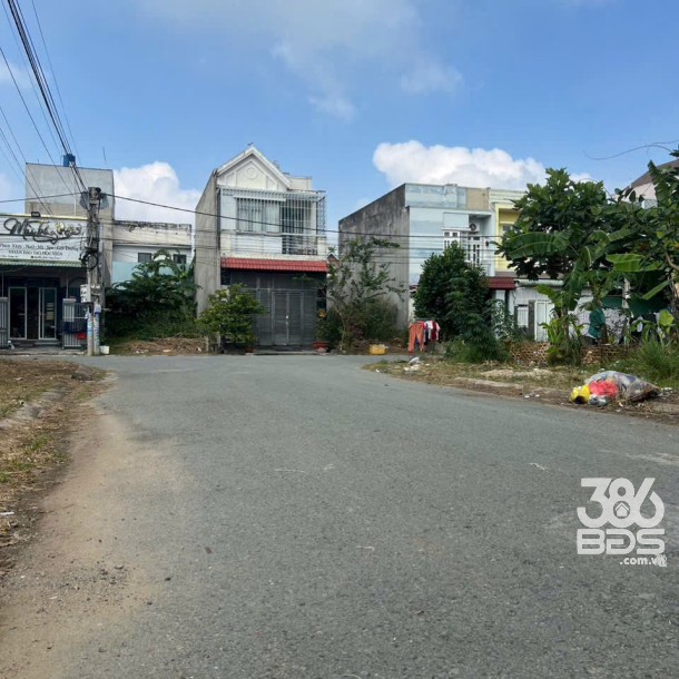 Bán đất thổ cư mt đường số 5, KDC Trần Anh , xã Mỹ Hạnh Nam dt 115m2 giá giảm còn 1,75 tỷ-2