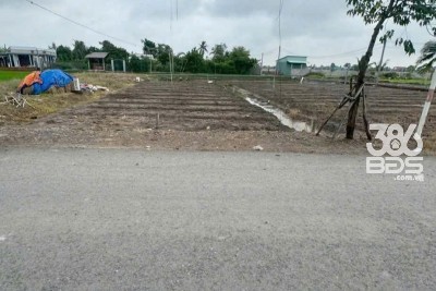 Bán đất thổ cư mt đường Liên Xã Long Hòa - Phước Vân ,Long Hòa , Cần Đước dt 214m2 giá 1,9 tỷ