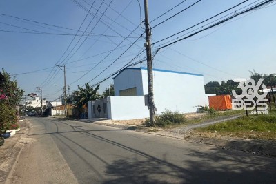 Bán đất mt Phùng Thị Chuyện , Thới Tam Thôn , Hóc Môn dt 226m2 ( 144,7m2 thổ ) giá 7,3 tỷ