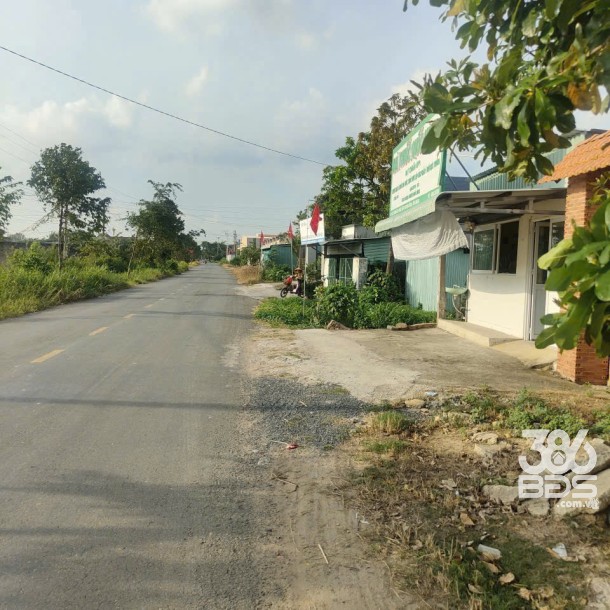 Bán đất lúa mặt tiền đường Bàu Sen , xã Đức Lập Hạ dt 1000m2 giá 4 tỷ-3