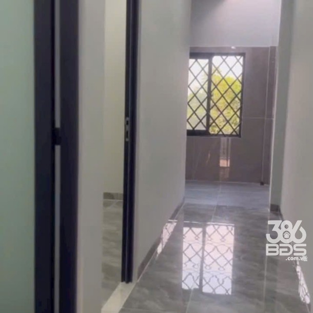 Bán nhà đẹp hẻm Gò Hưu , Mỹ Hạnh Nam dt 132,5m2 , 1 lầu , 4pn , 3wc giá 3,3 tỷ-3