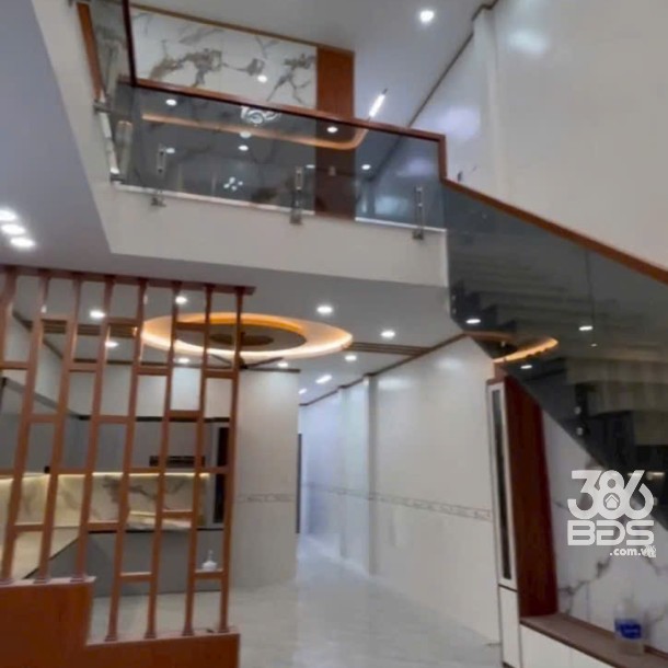 Bán nhà mới xây đường beton 4,5m ở Đức Hòa Đông dt 121,5m2 1 lầu,3pn,2wc giá 2,55 tỷ-2